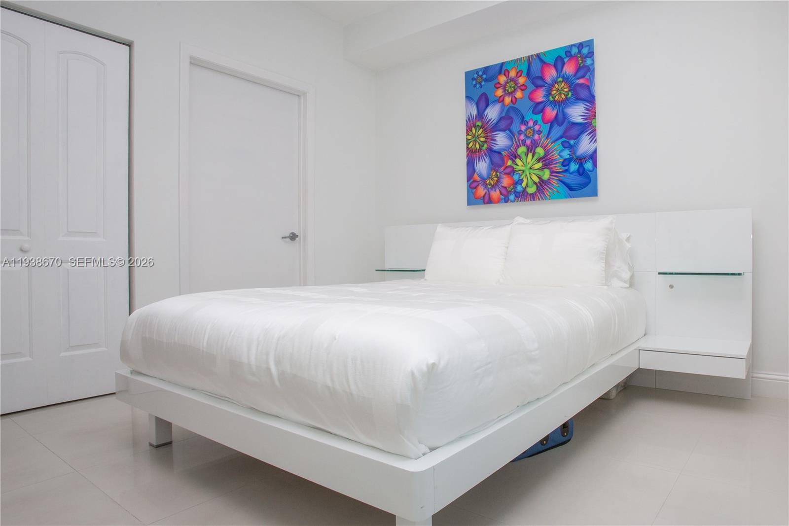 IVY CONDO - Residential Lease