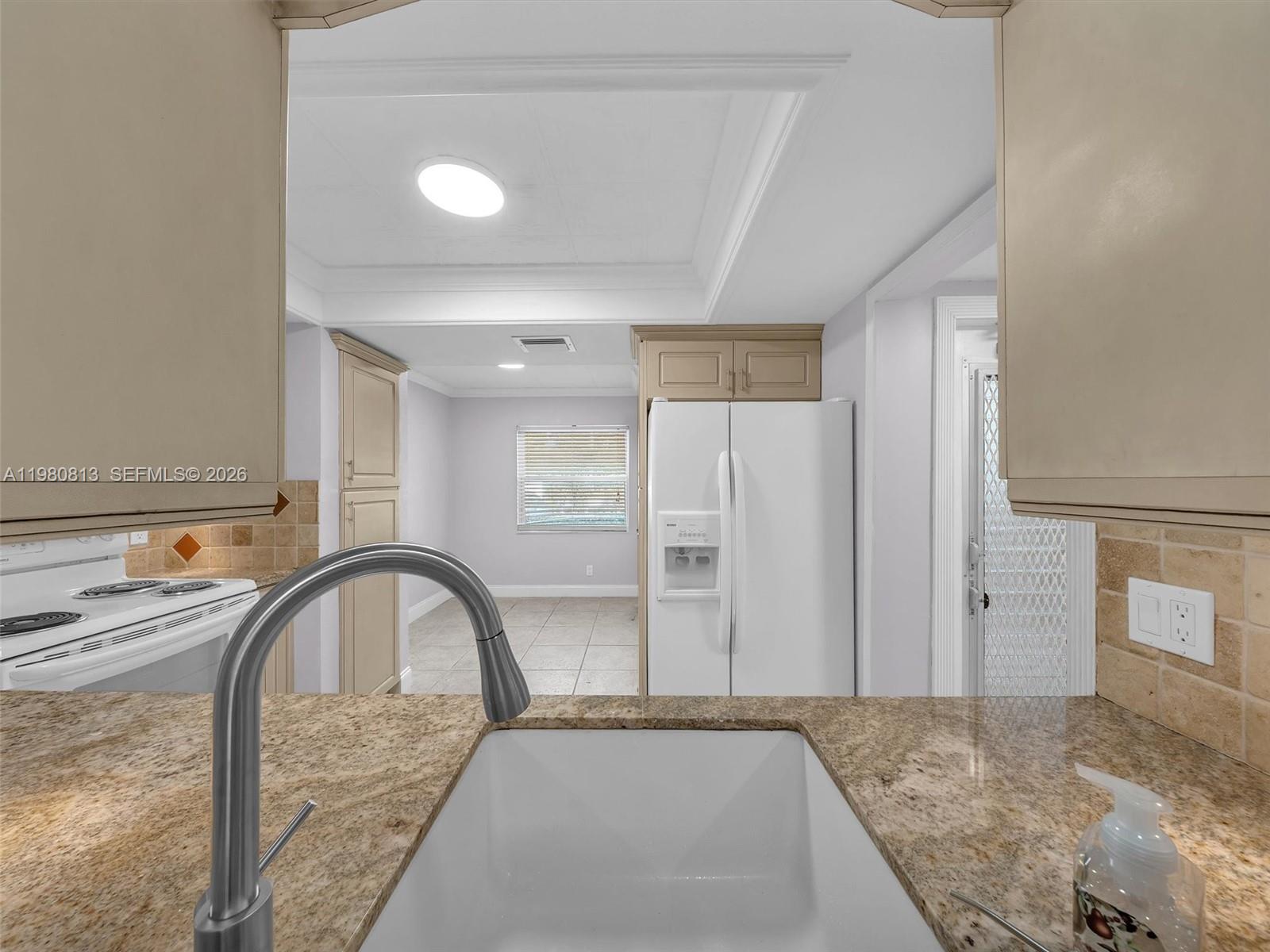 VILLAGES OF ORIOLE DEAUVI - Residential