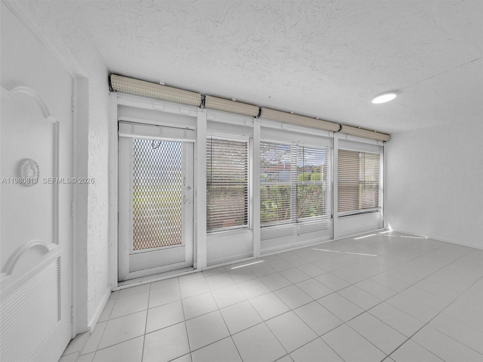 VILLAGES OF ORIOLE DEAUVI - Residential