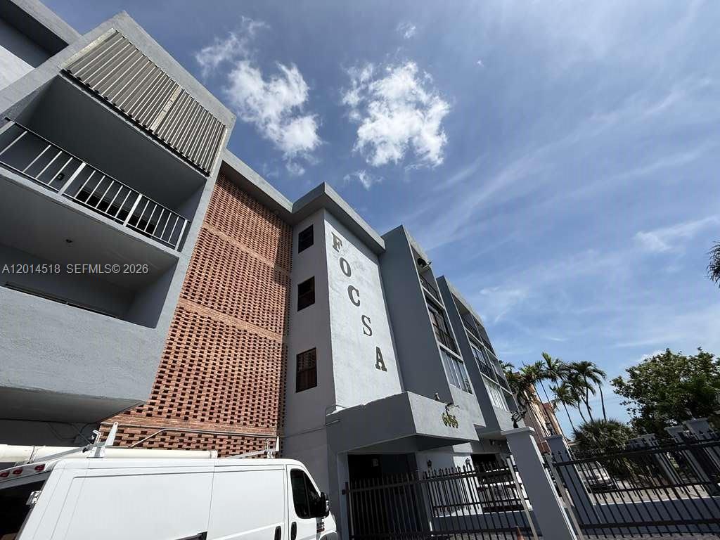 FOCSA CONDO - Residential Lease