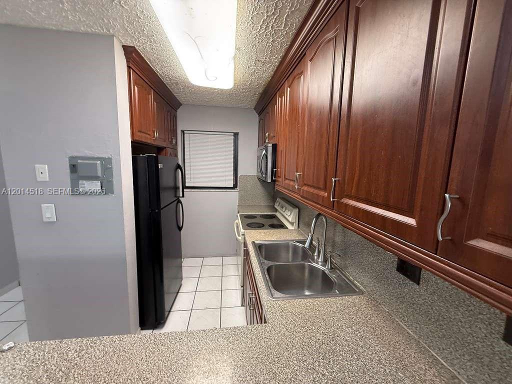 FOCSA CONDO - Residential Lease