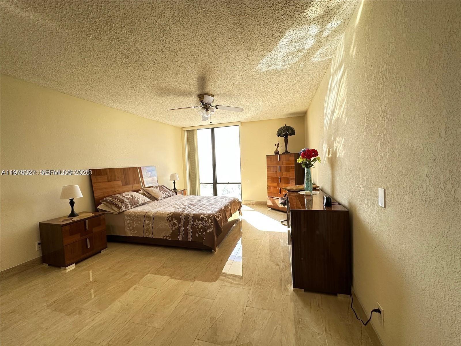 ALLINGTON TOWERS CONDO - Residential Lease