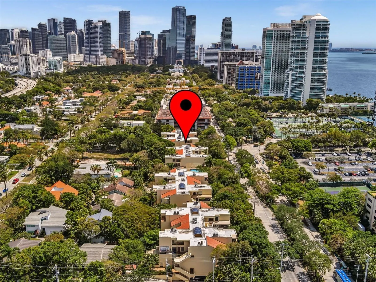 Miami, Florida 33129, United States, 2 Bedrooms Bedrooms, ,2 BathroomsBathrooms,Residential,Active,123746