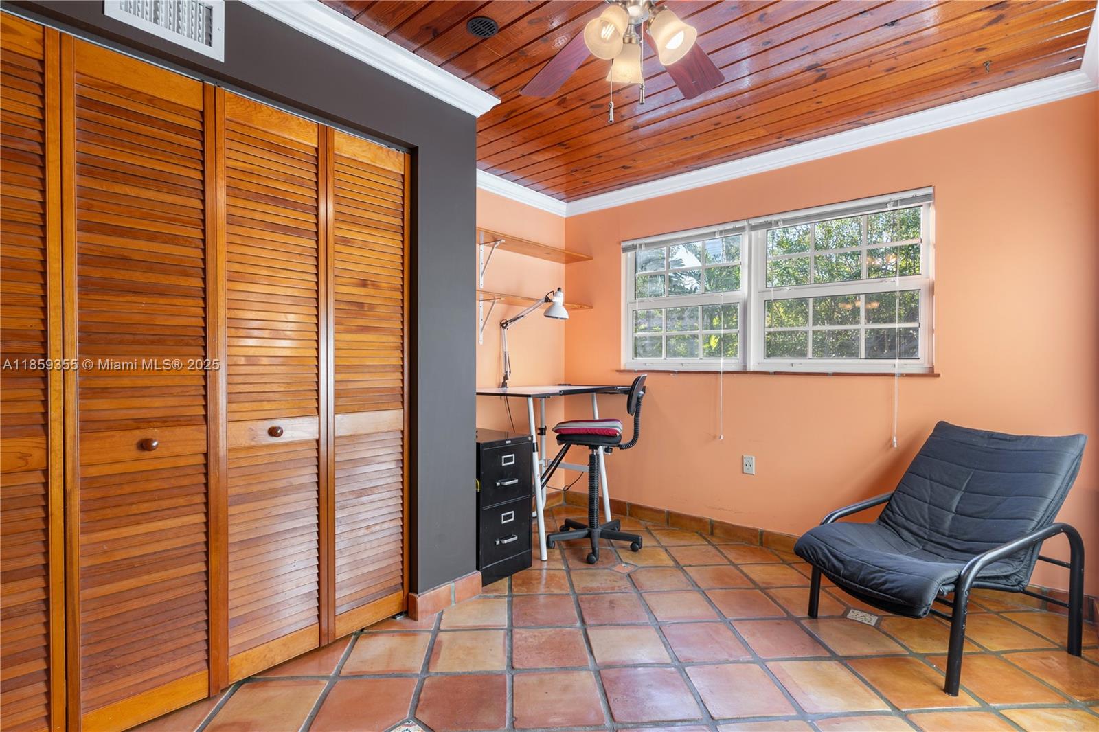 GOLDEN SHORES OCEAN BLVD - Residential