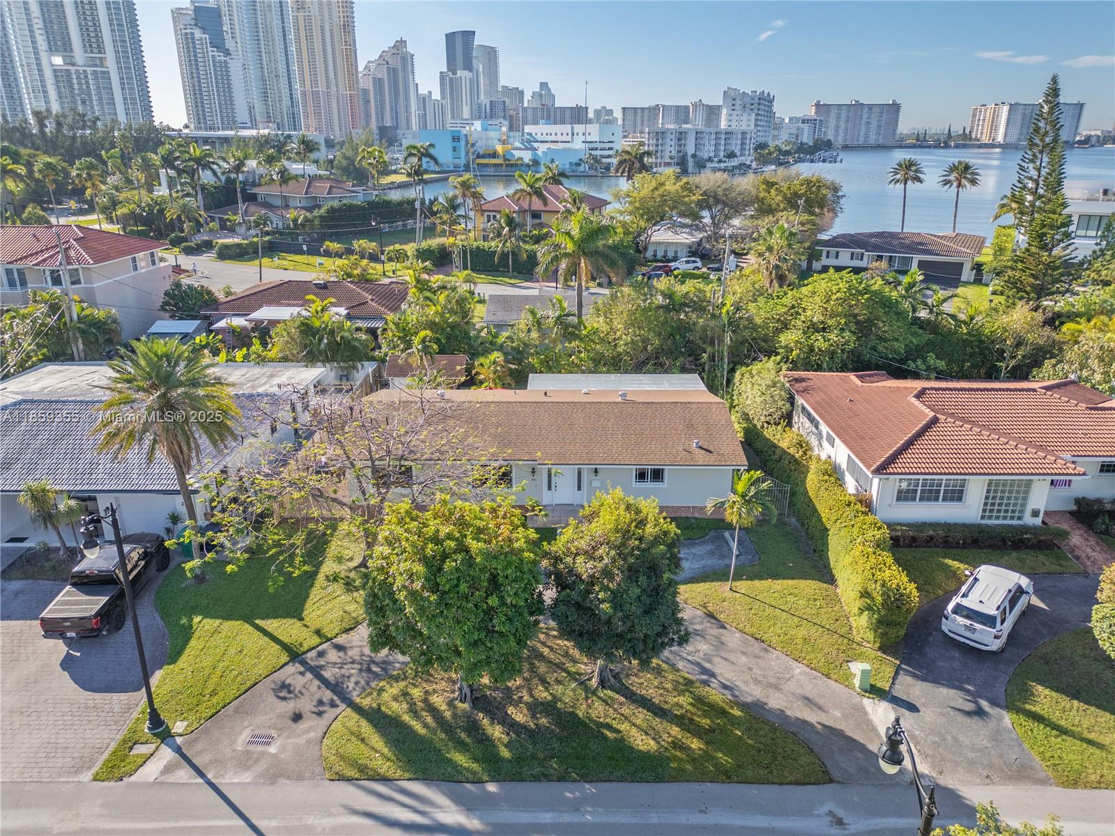 GOLDEN SHORES OCEAN BLVD - Residential