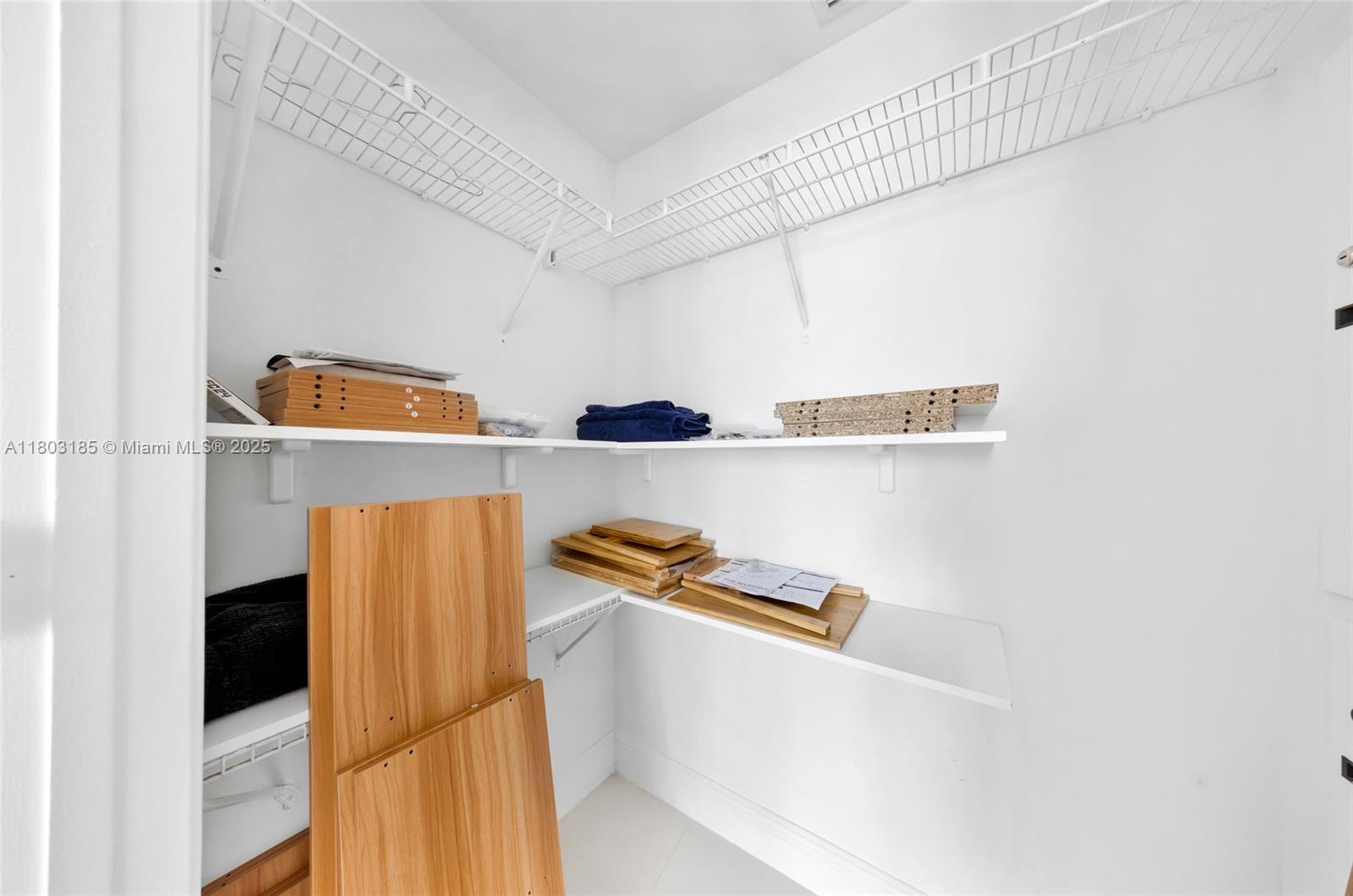 OPERA TOWER CONDO - Residential