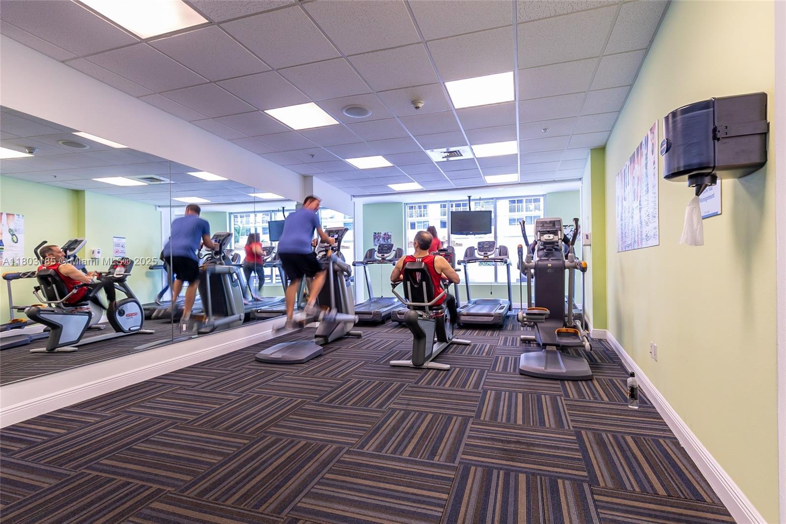 OPERA TOWER CONDO - Residential