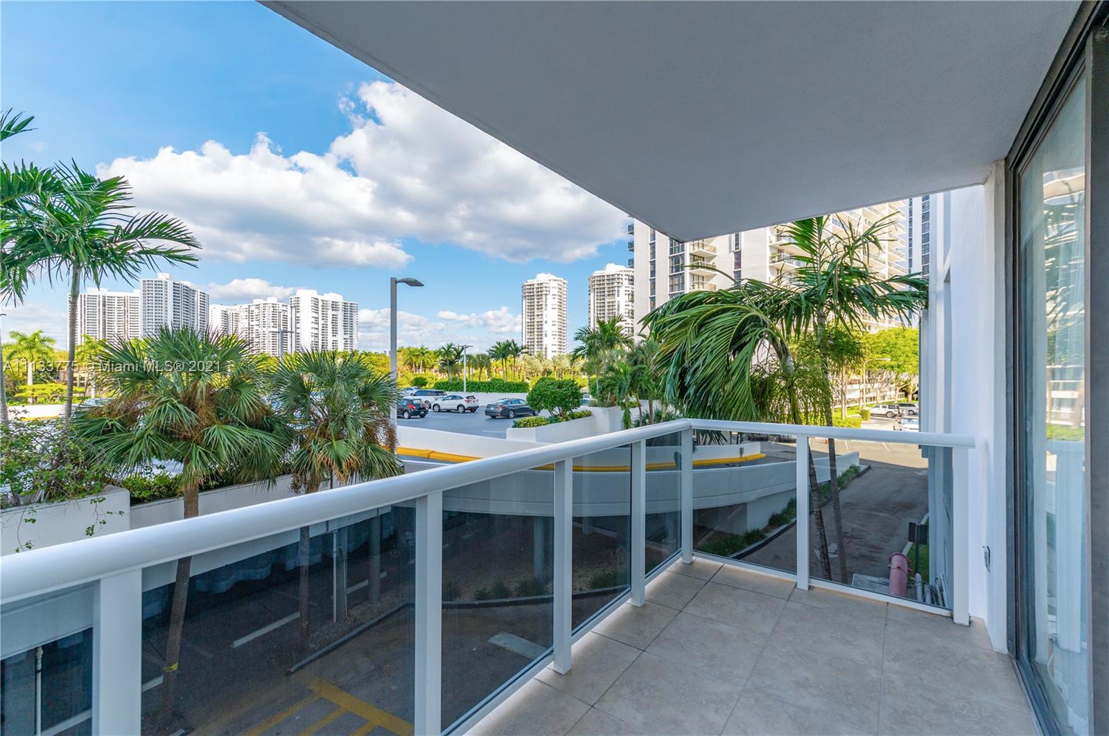 AVENTURA ELDORADO CONDO - Residential