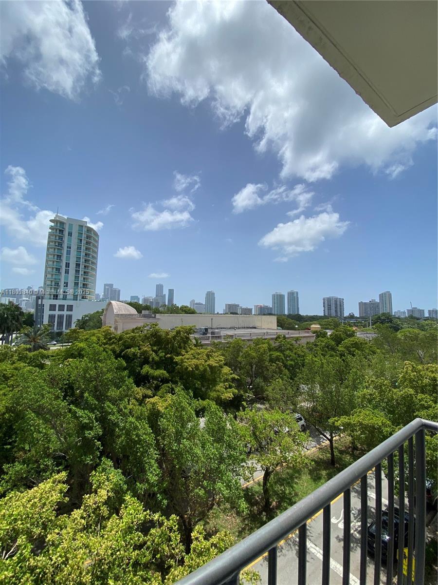 2701 SW 3rd Ave 403