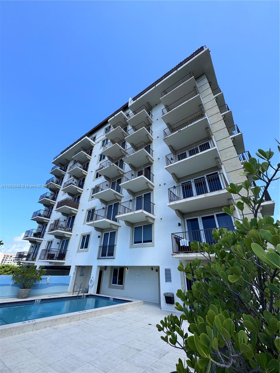 2701 SW 3rd Ave 403