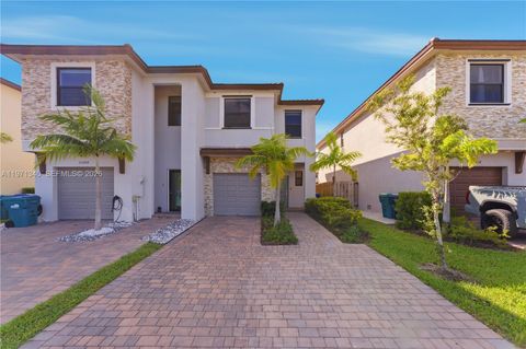 25266 SW 107th Ave 4678 Miami FL 33032