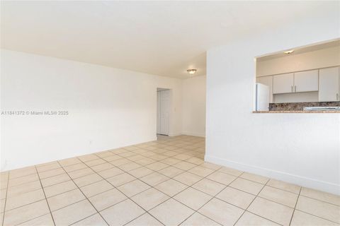 6905 Rue Vendome 2 Miami Beach FL 33141