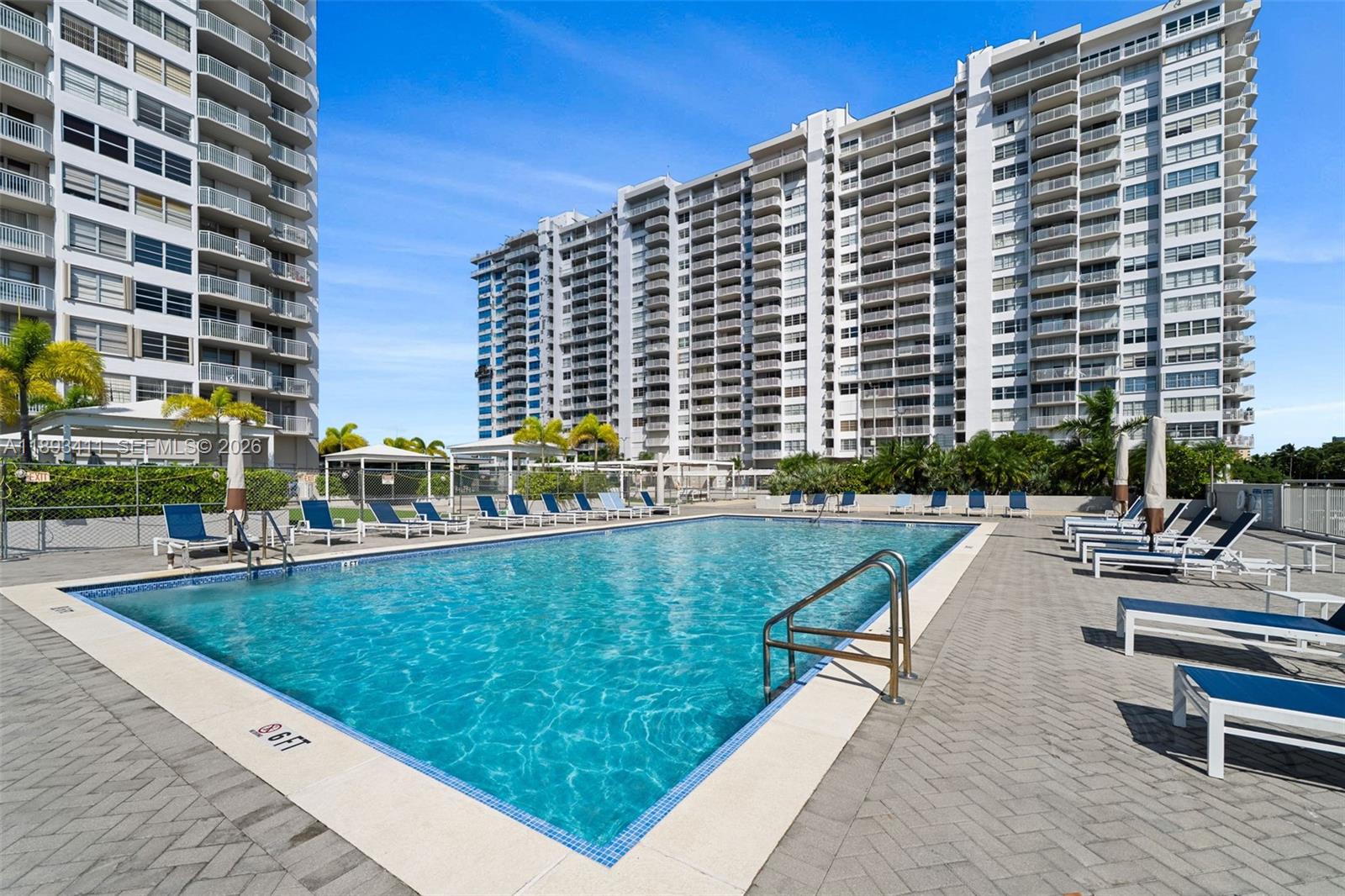 DEL PRADO MARINA - Residential