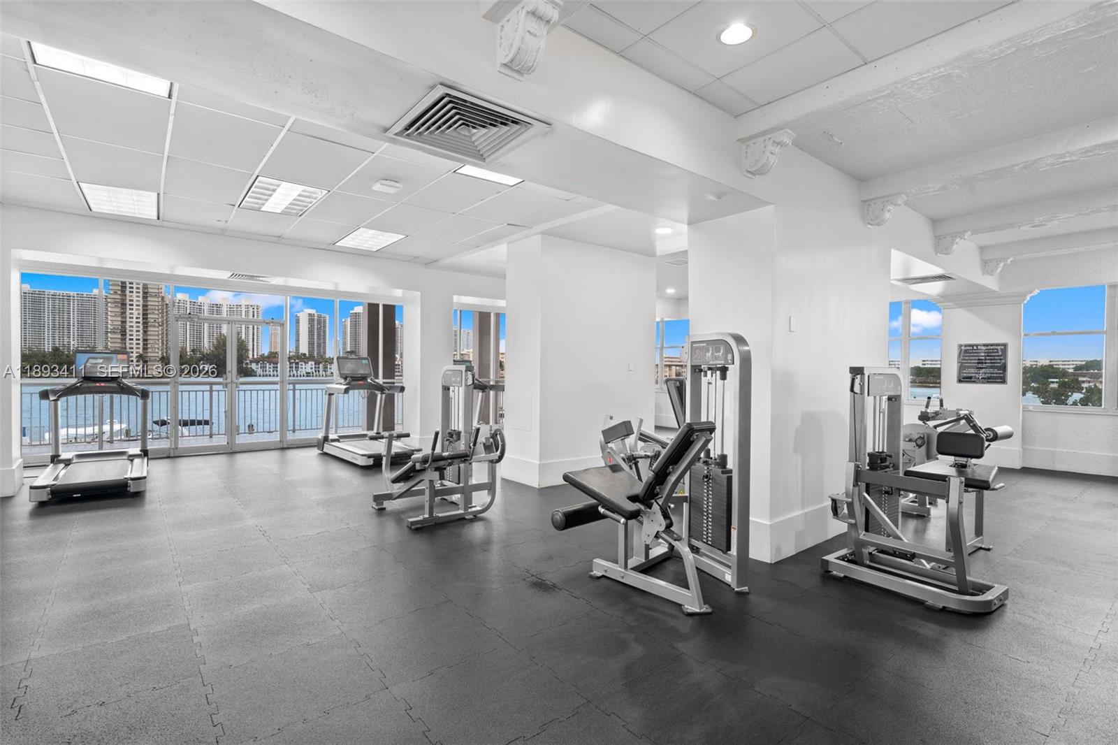 DEL PRADO MARINA - Residential