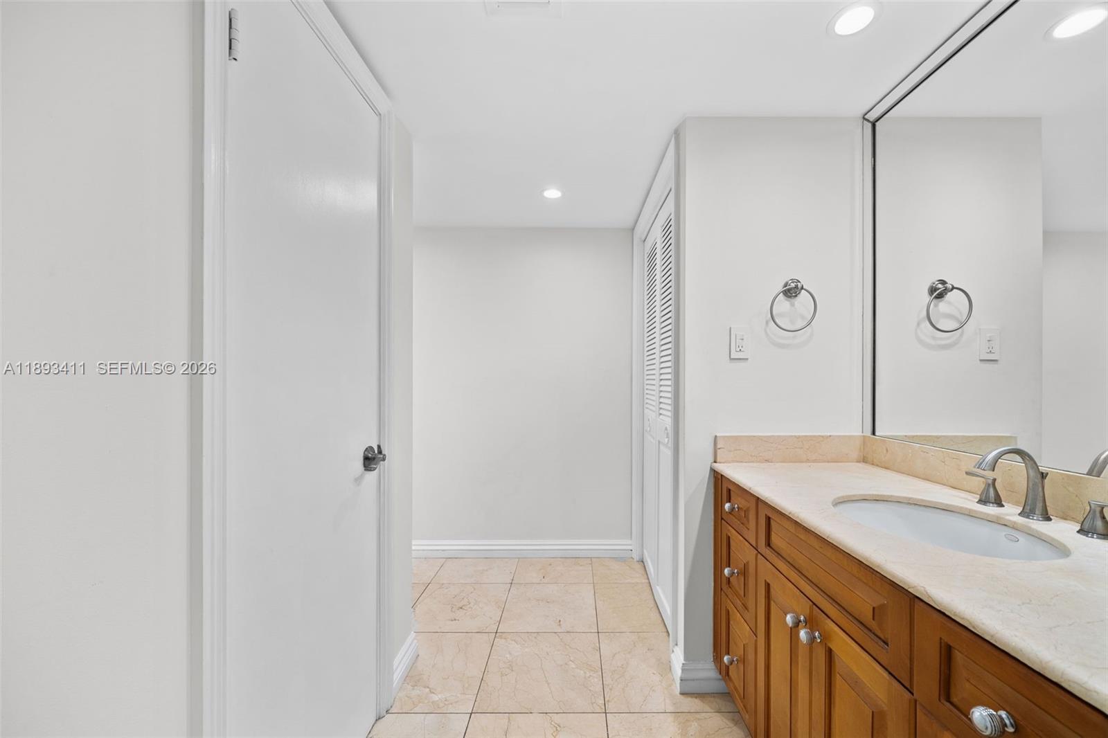 DEL PRADO MARINA - Residential