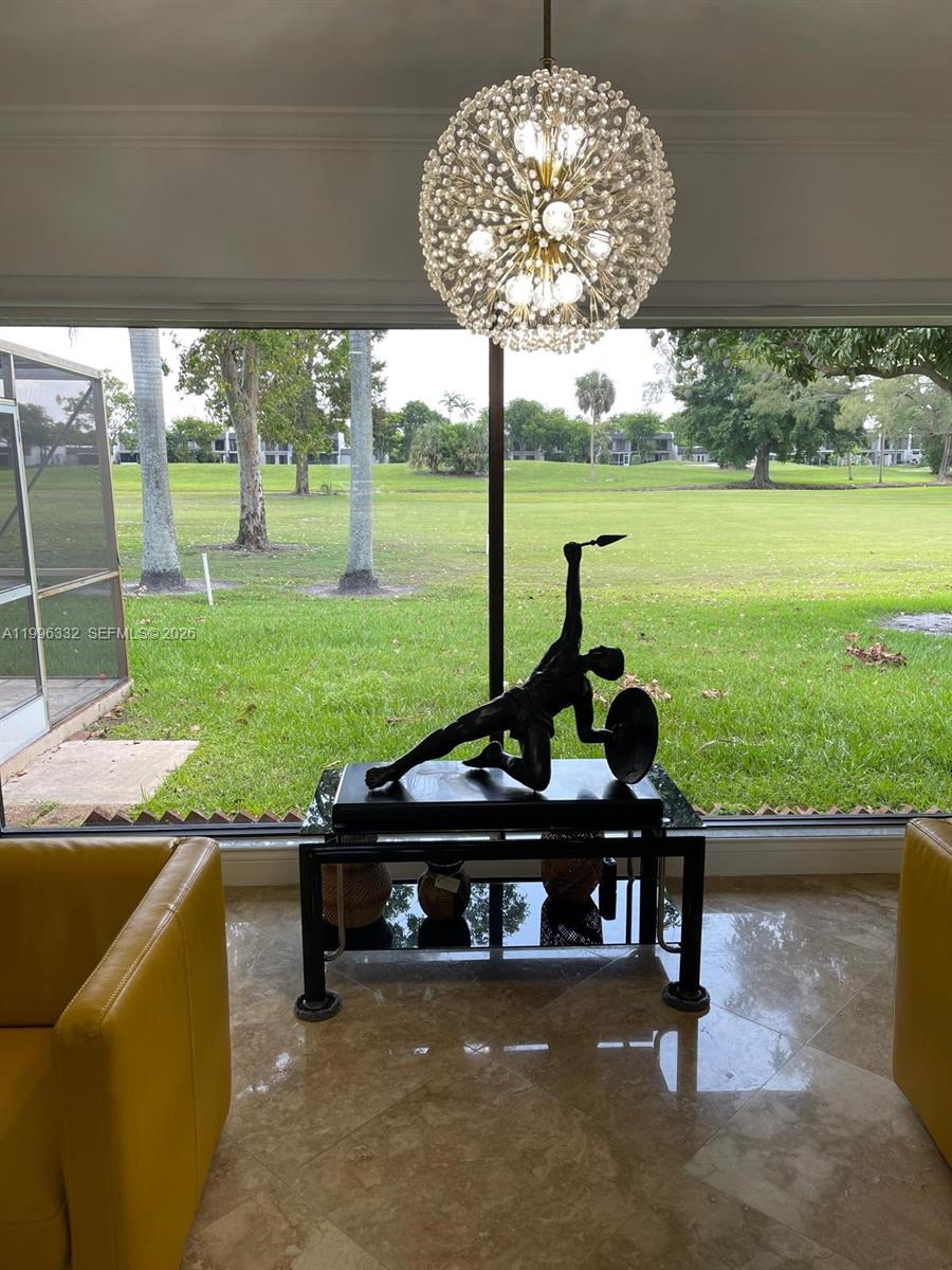 COUNTRY CLUB OF MIAMI EST - Residential