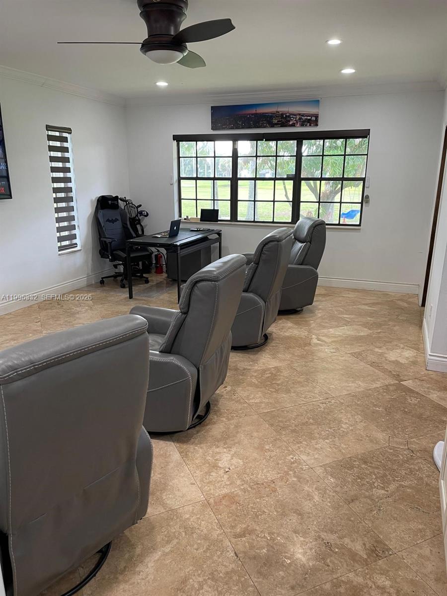 COUNTRY CLUB OF MIAMI EST - Residential