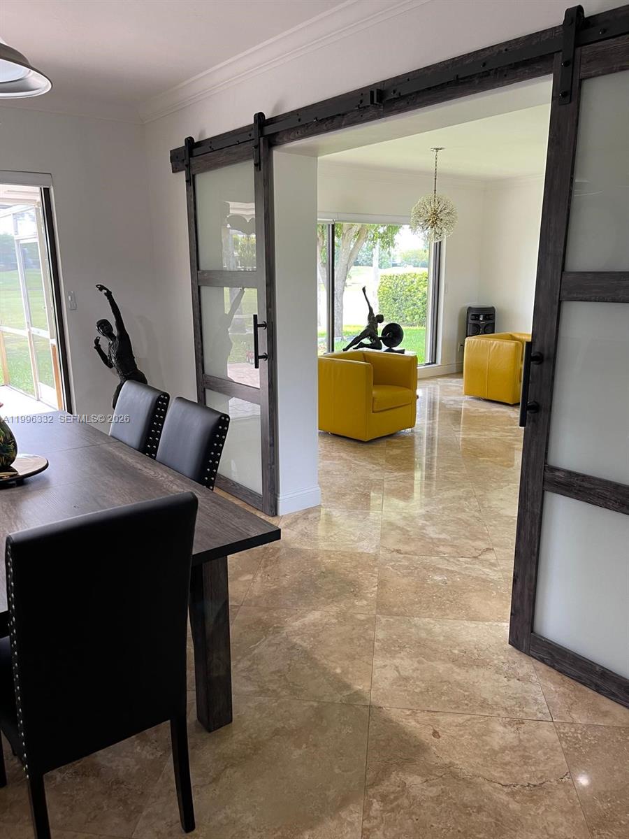 COUNTRY CLUB OF MIAMI EST - Residential