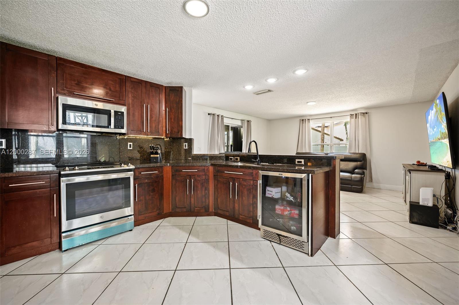 SILVER LAKES PHASE III RE - Residential