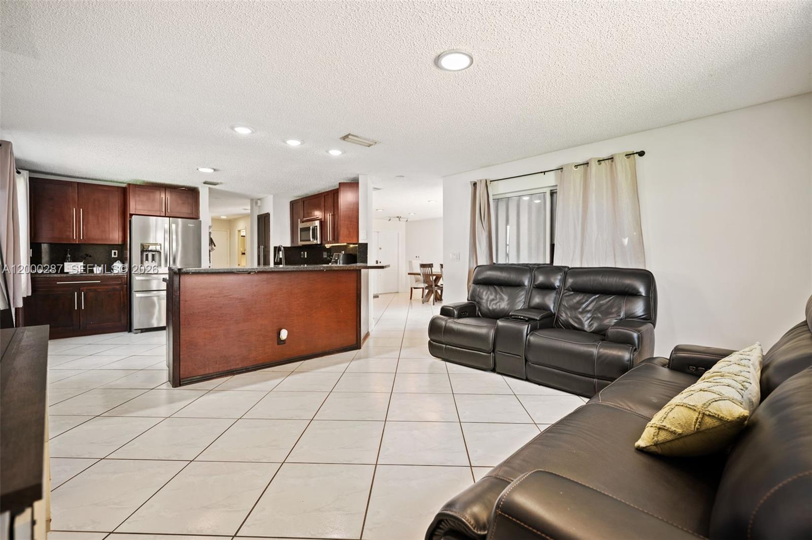 SILVER LAKES PHASE III RE - Residential