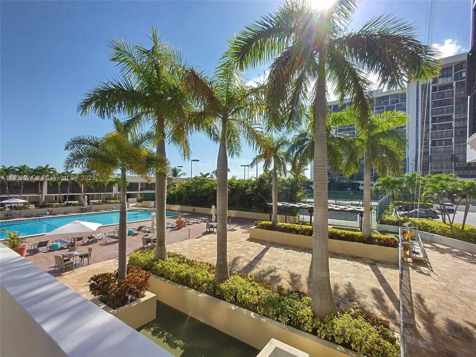 BRICKELL PLACE CONDO - Residential