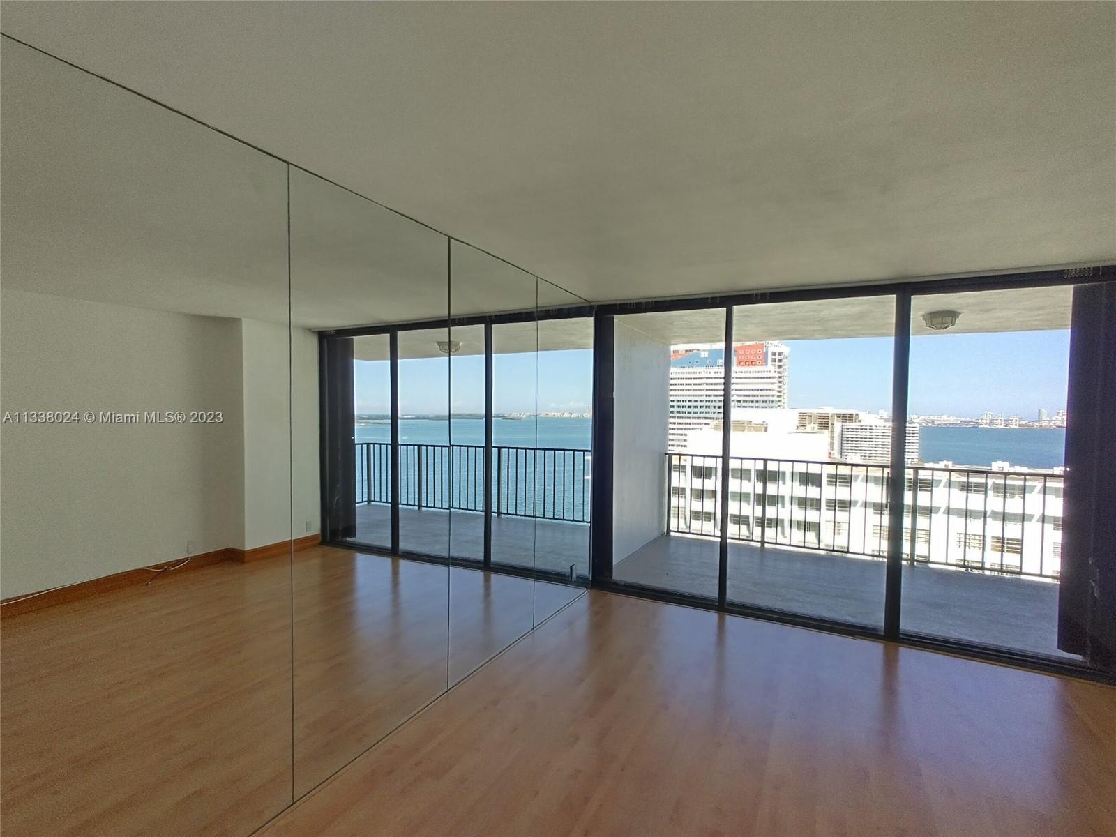 BRICKELL PLACE CONDO - Residential