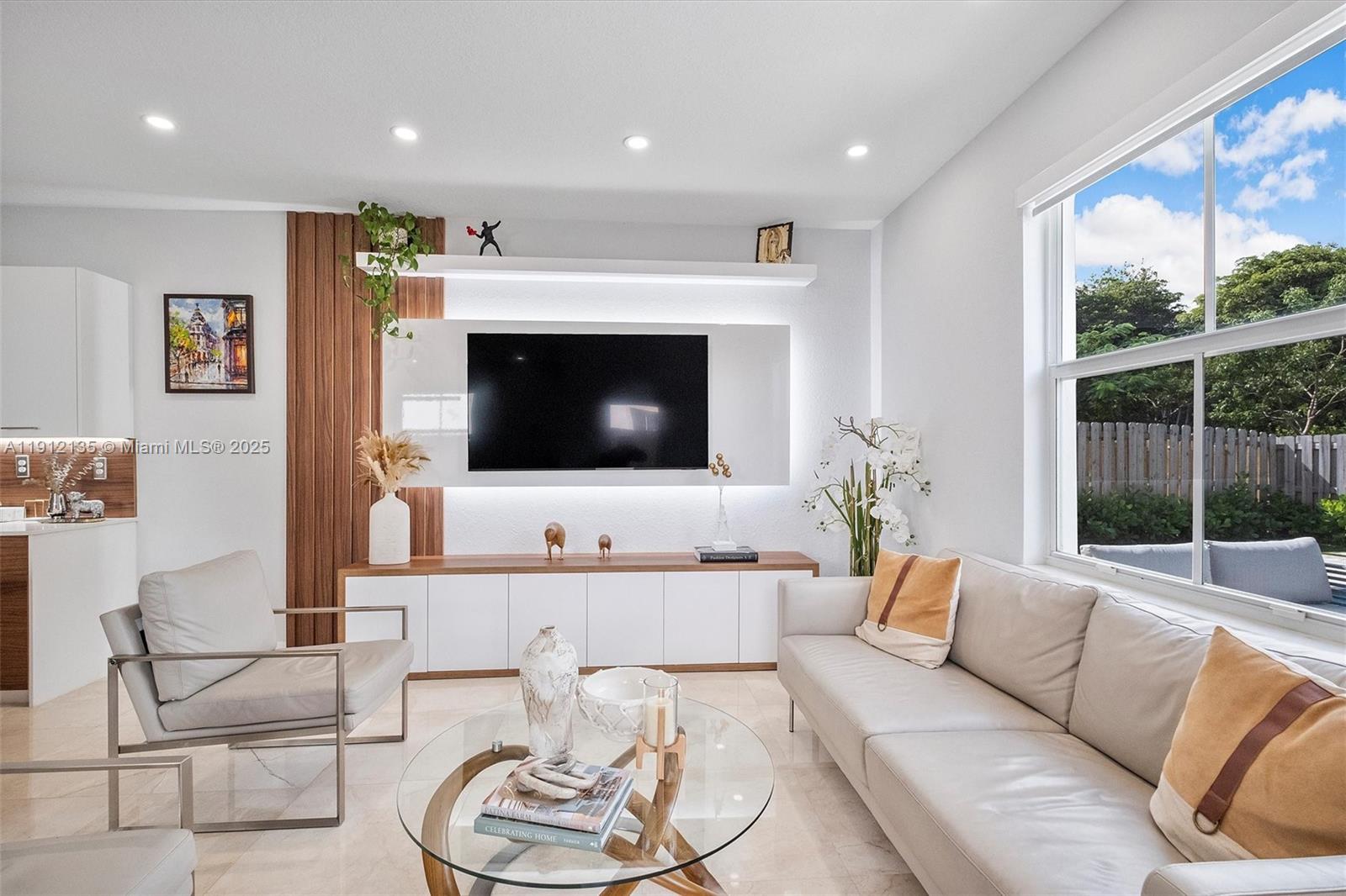 GOLF ESTS 1ST ADDN - Residential