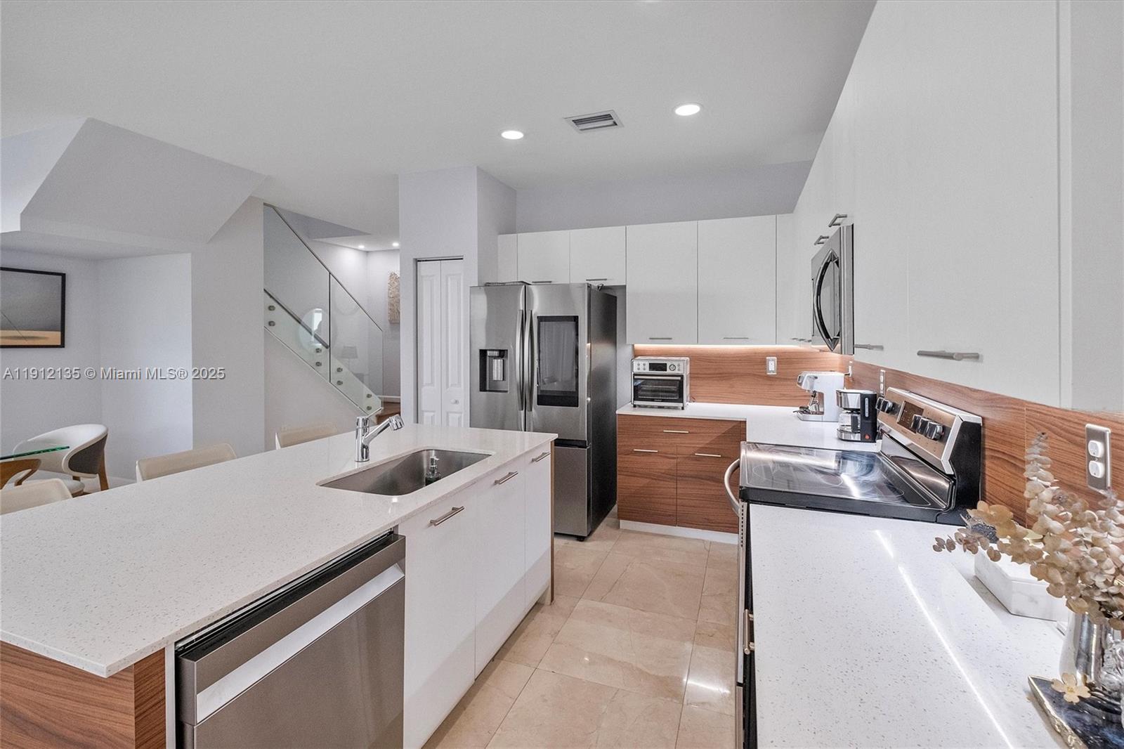 GOLF ESTS 1ST ADDN - Residential