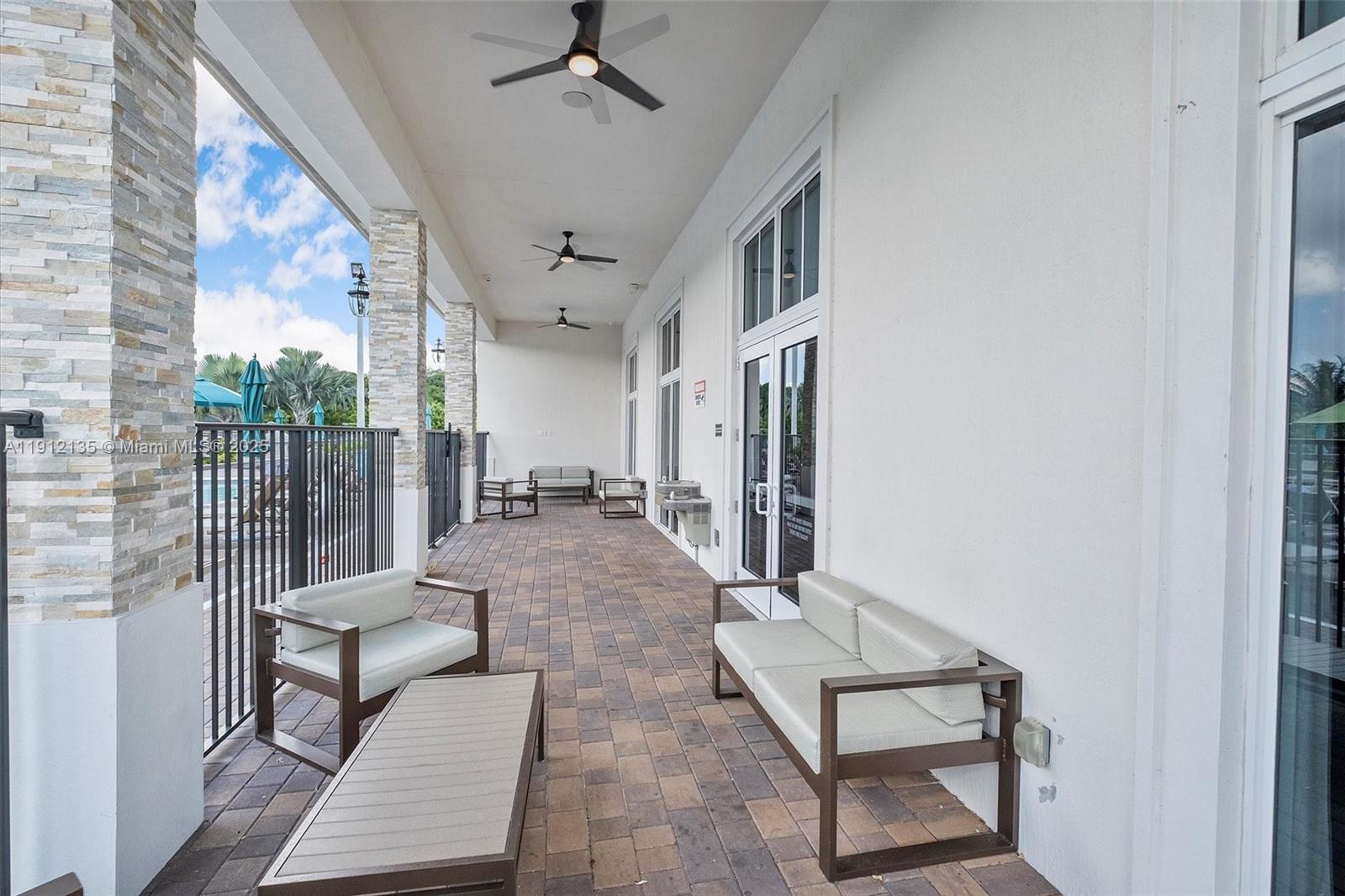 GOLF ESTS 1ST ADDN - Residential