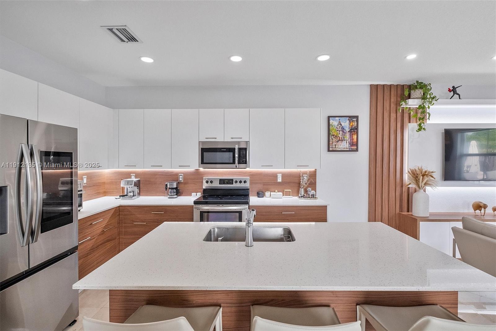 GOLF ESTS 1ST ADDN - Residential