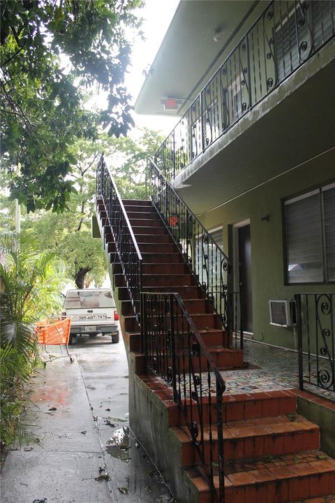 Quadruplex in Miami FL 1565 6th St 7.jpg