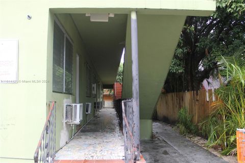 Quadruplex in Miami FL 1565 6th St 2.jpg