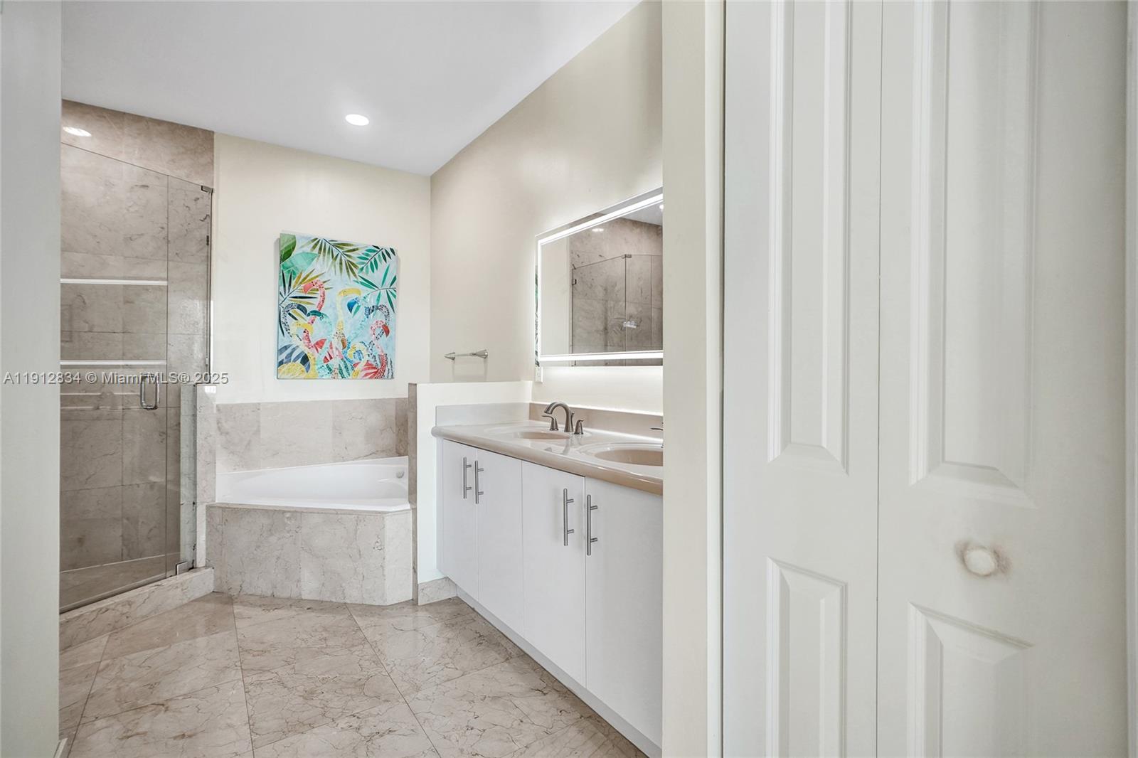 360 CONDO B - Residential Lease