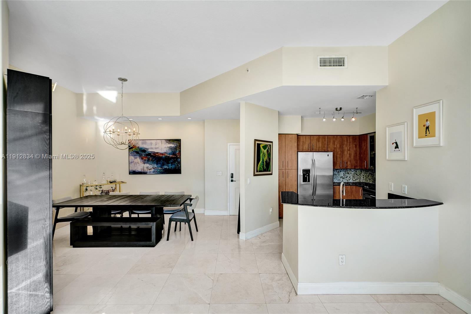 360 CONDO B - Residential Lease