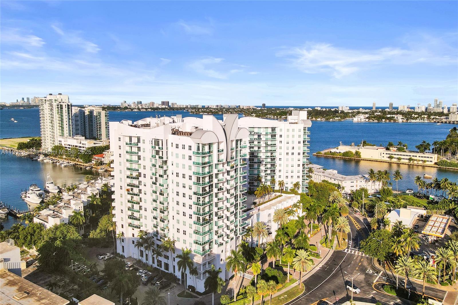 360 CONDO B - Residential Lease