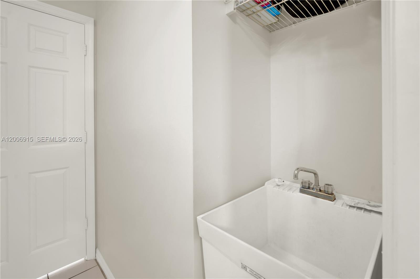 SILVER LAKES PHASE III RE - Residential