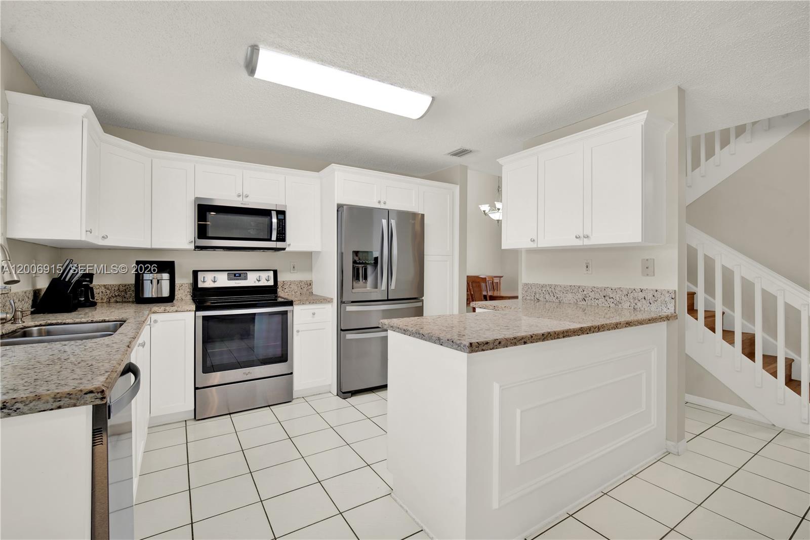 SILVER LAKES PHASE III RE - Residential