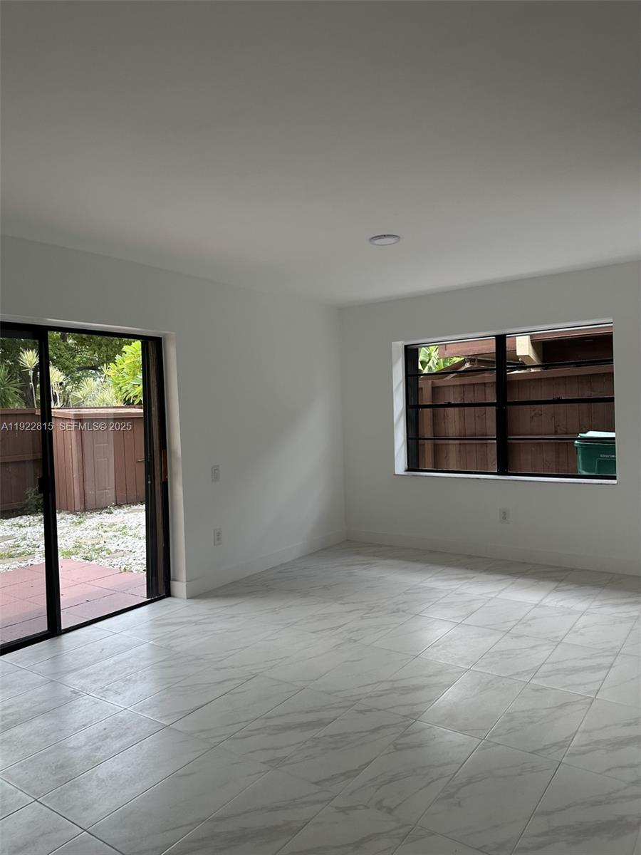 SNAPPER VILLAGE PH 2 SEC - Residential Lease