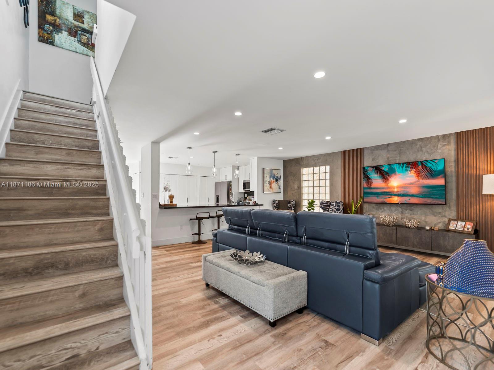 JASMINE AT THE HAMMOCKS 1 - Residential