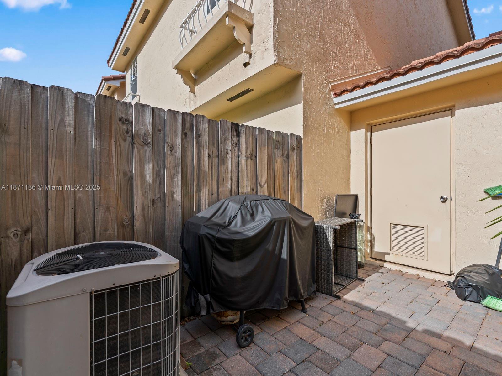 JASMINE AT THE HAMMOCKS 1 - Residential