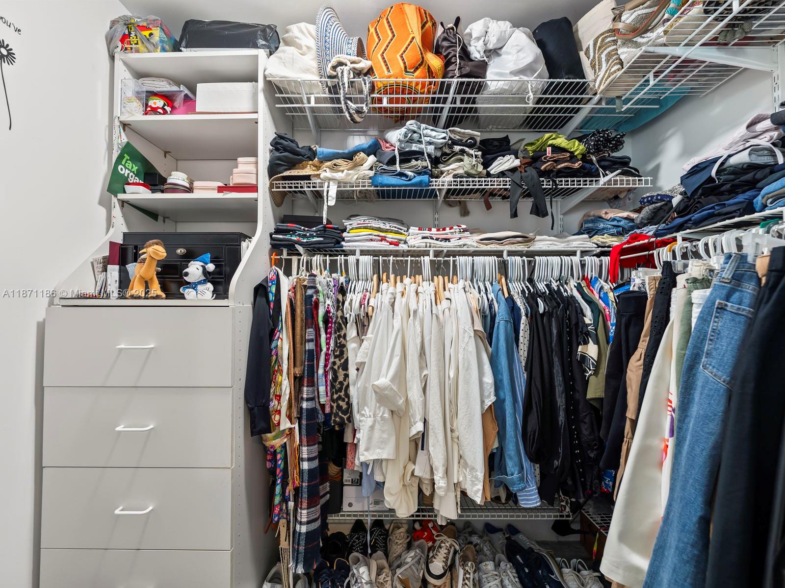 JASMINE AT THE HAMMOCKS 1 - Residential