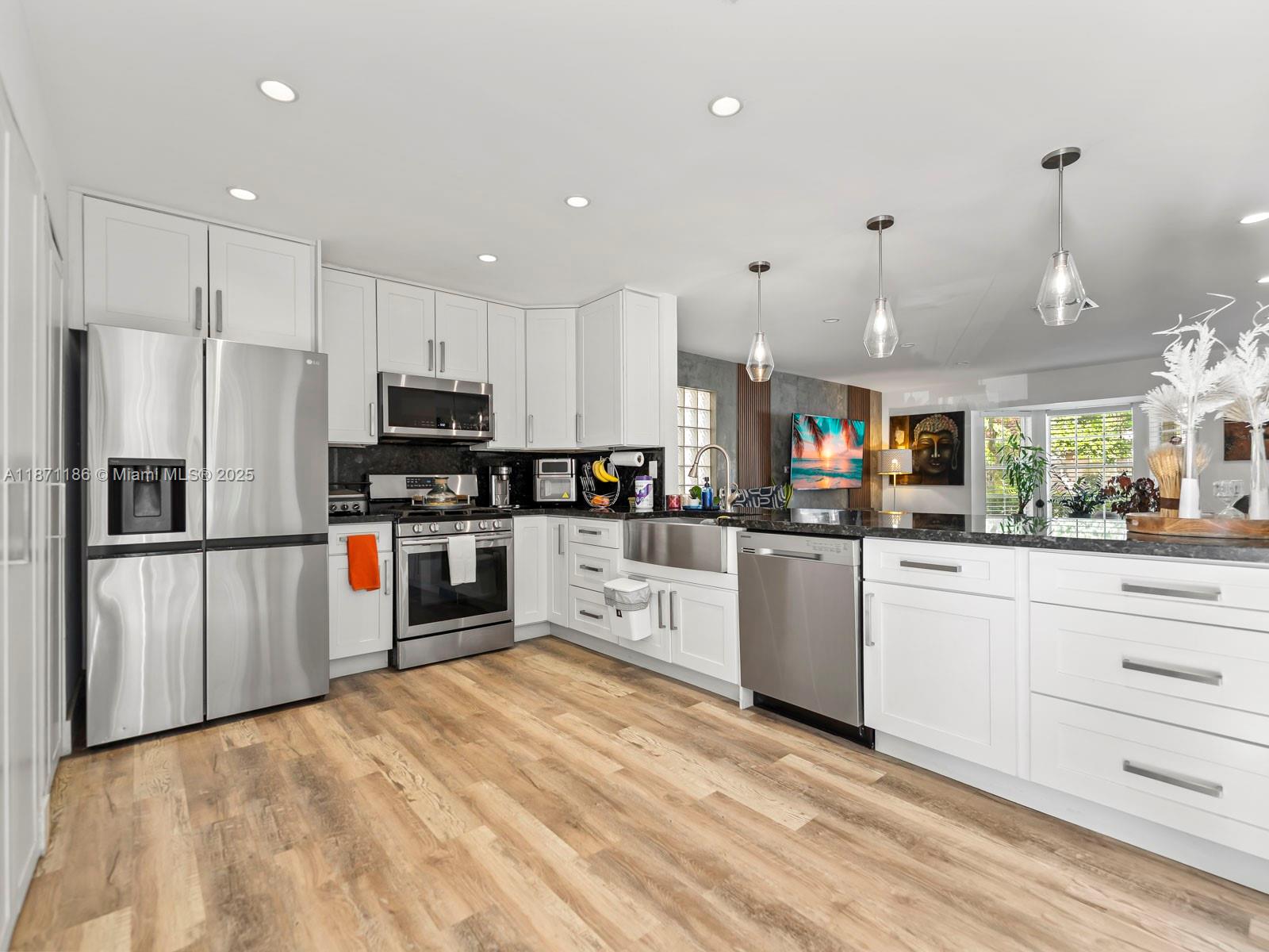 JASMINE AT THE HAMMOCKS 1 - Residential