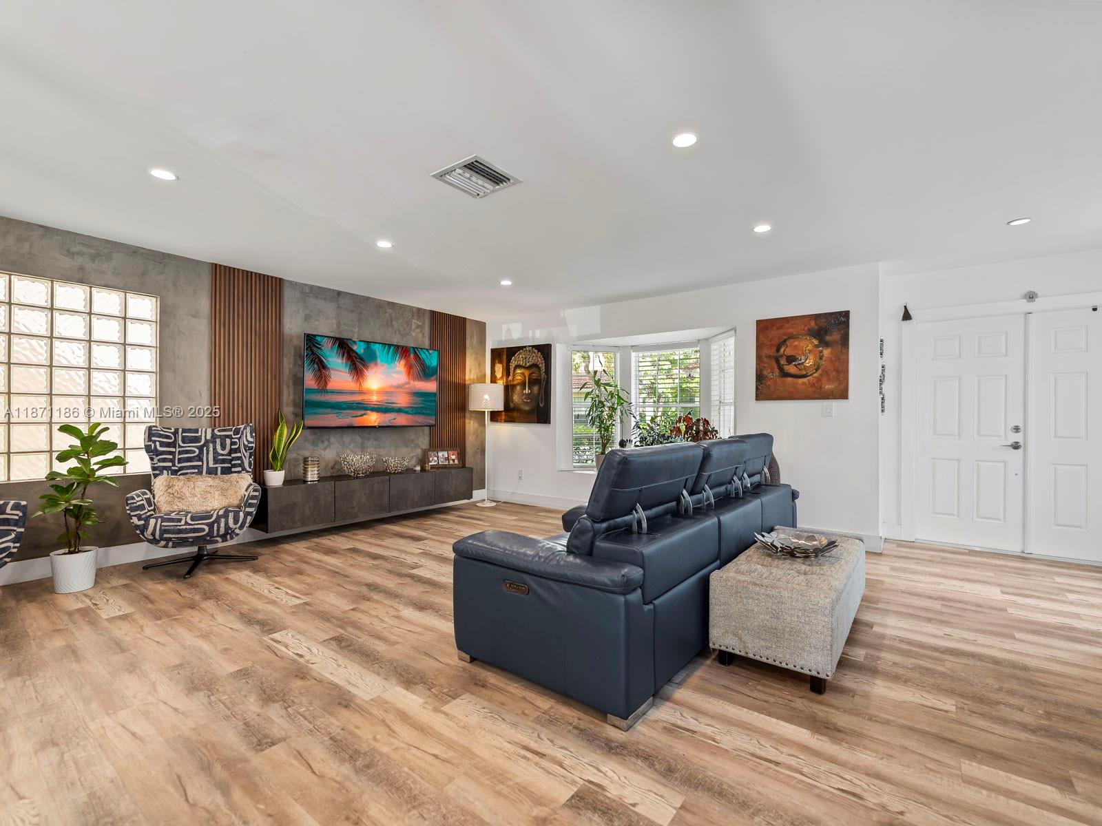 JASMINE AT THE HAMMOCKS 1 - Residential