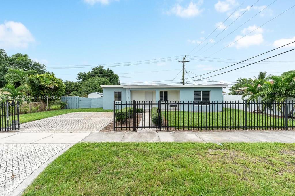 BUNCHE PARK - Residential