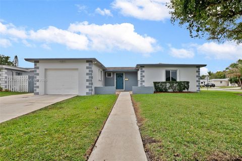 6572 SW 8th Ct North Lauderdale FL 33068