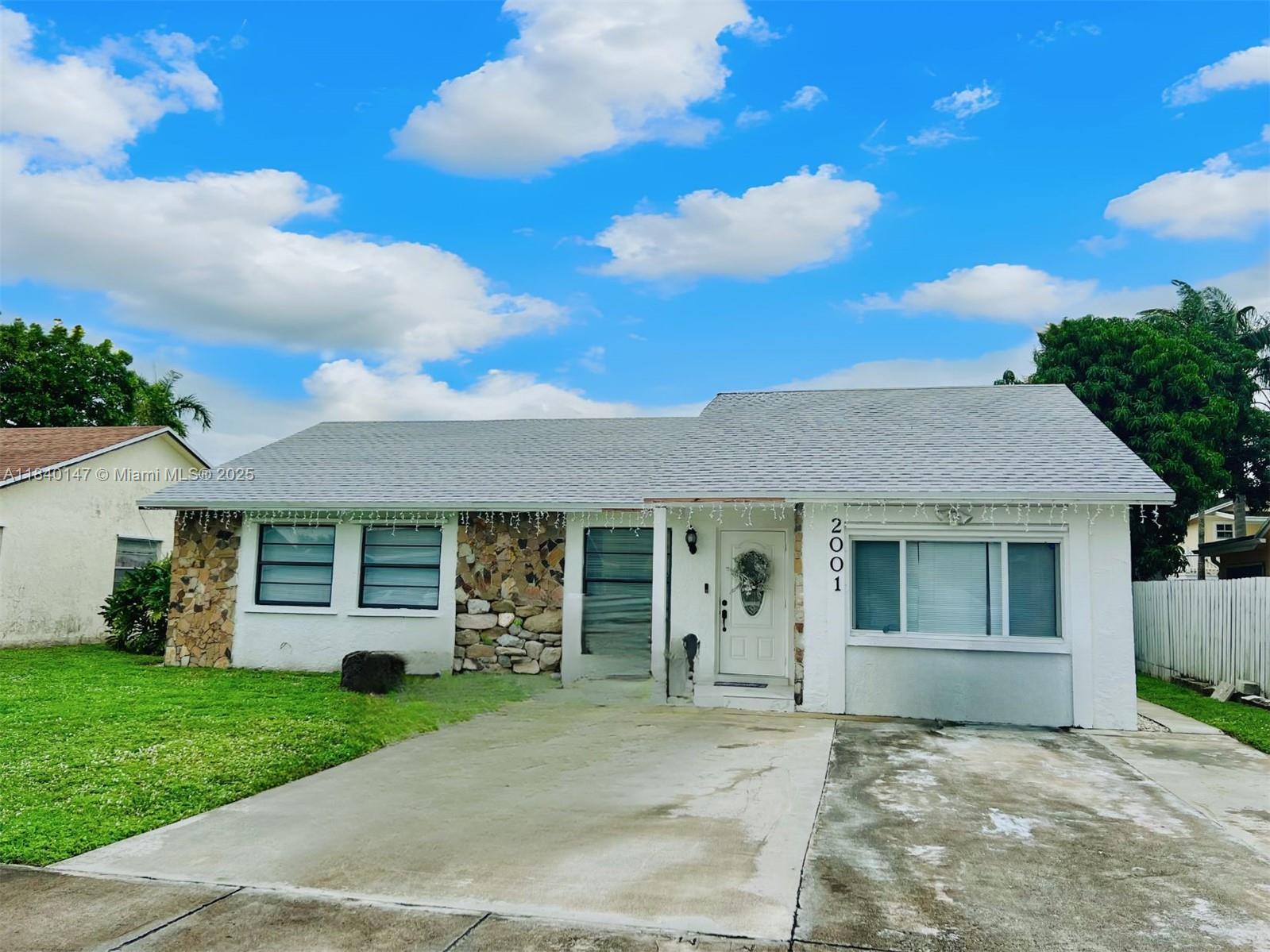 2001 SW 85th Ave