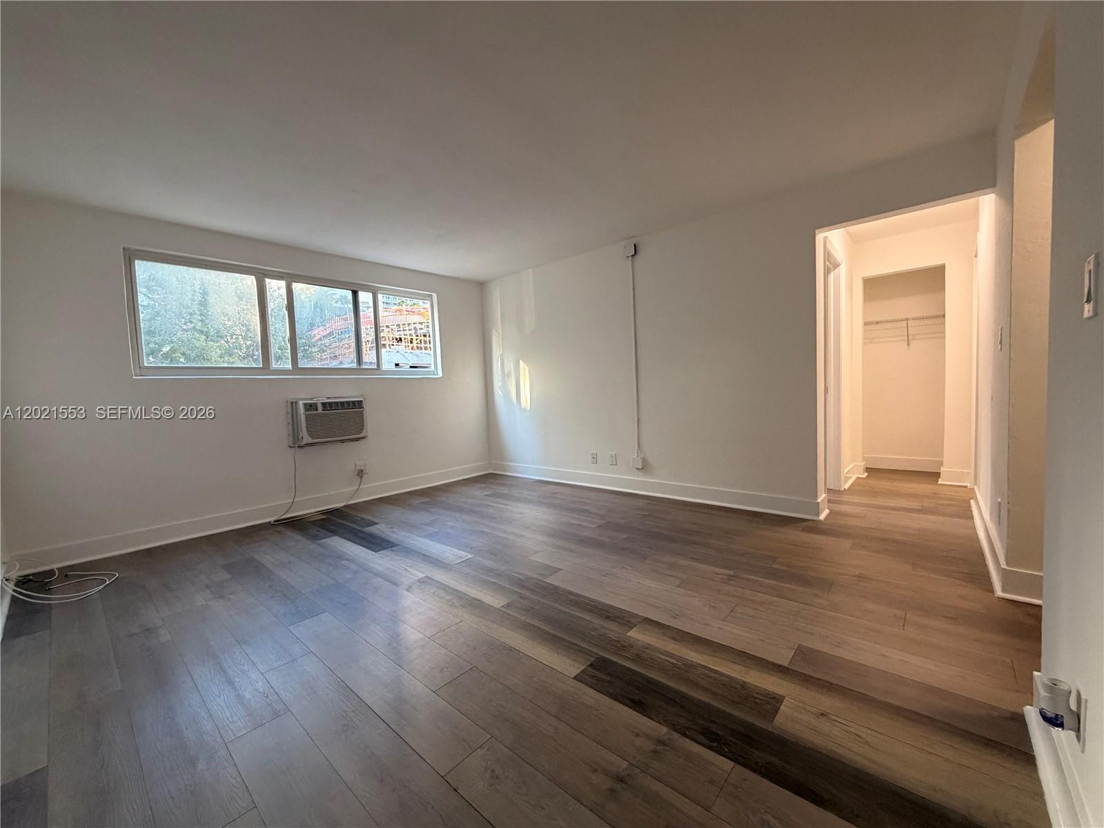 143 SW 9th St 106
