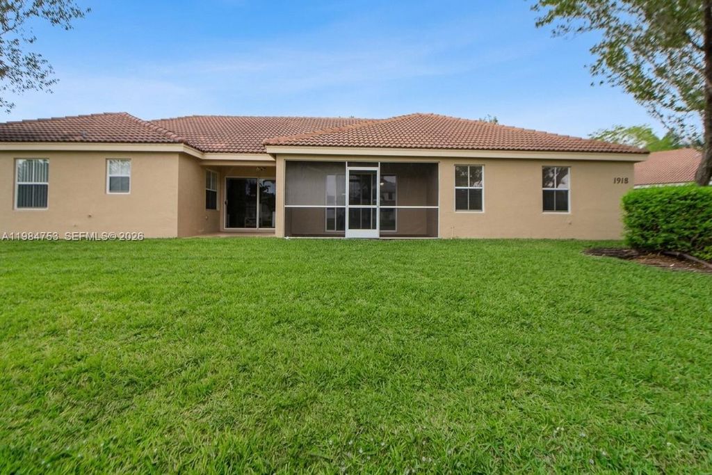Photo of 1918 Andromeda Ln #1918, Weston, FL 33327 (MLS # A11984753)