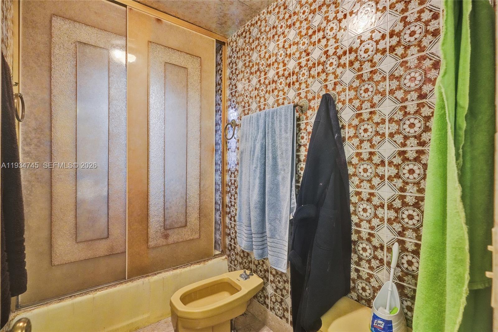 HIALEAH 5TH ADDN REV PL - Residential