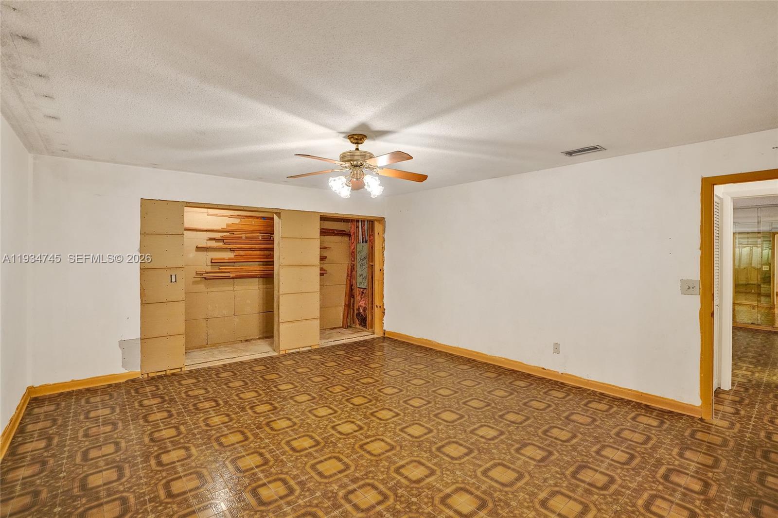 HIALEAH 5TH ADDN REV PL - Residential